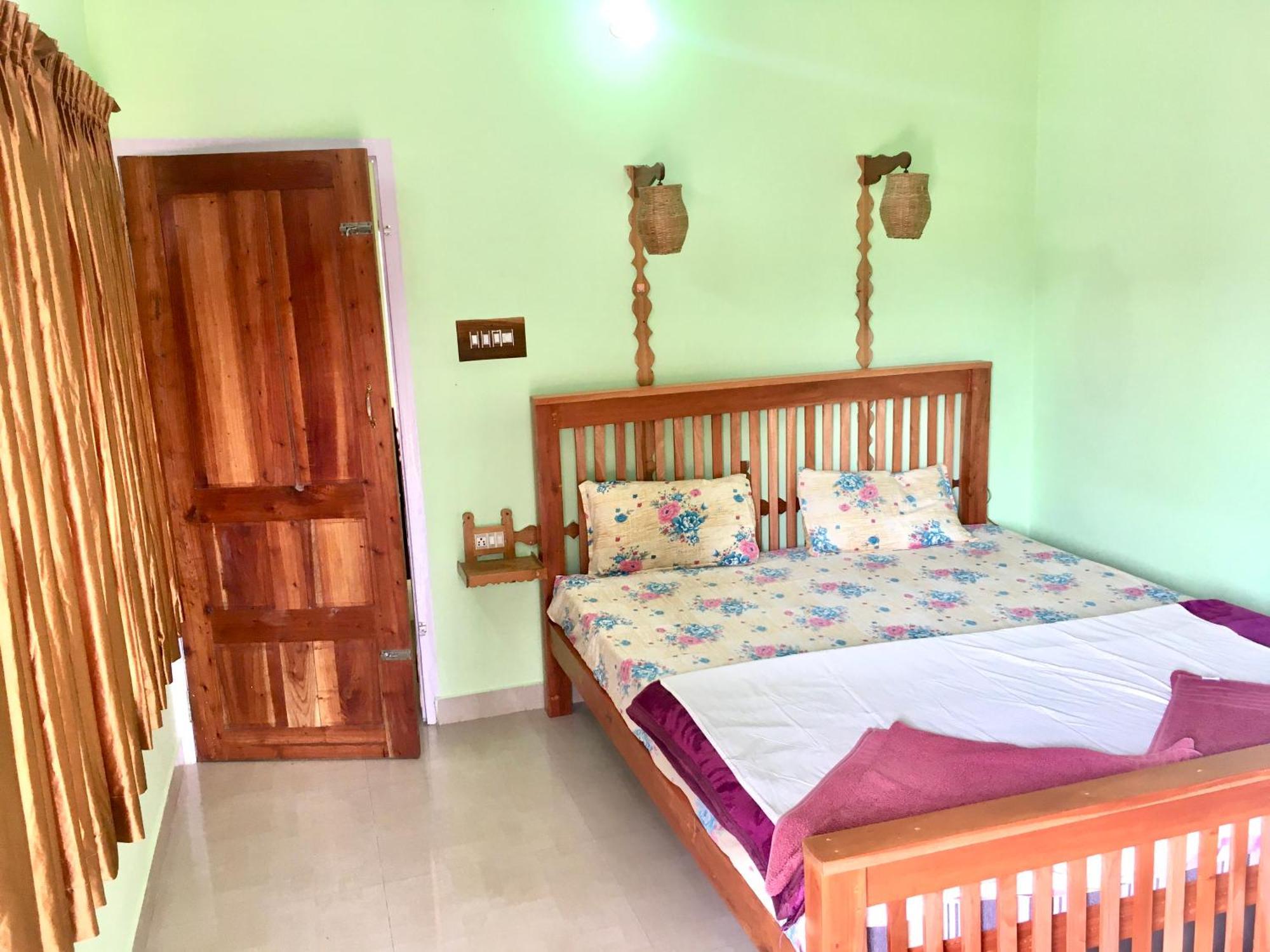 Panthalams Homestay تيكَدِيْ المظهر الخارجي الصورة