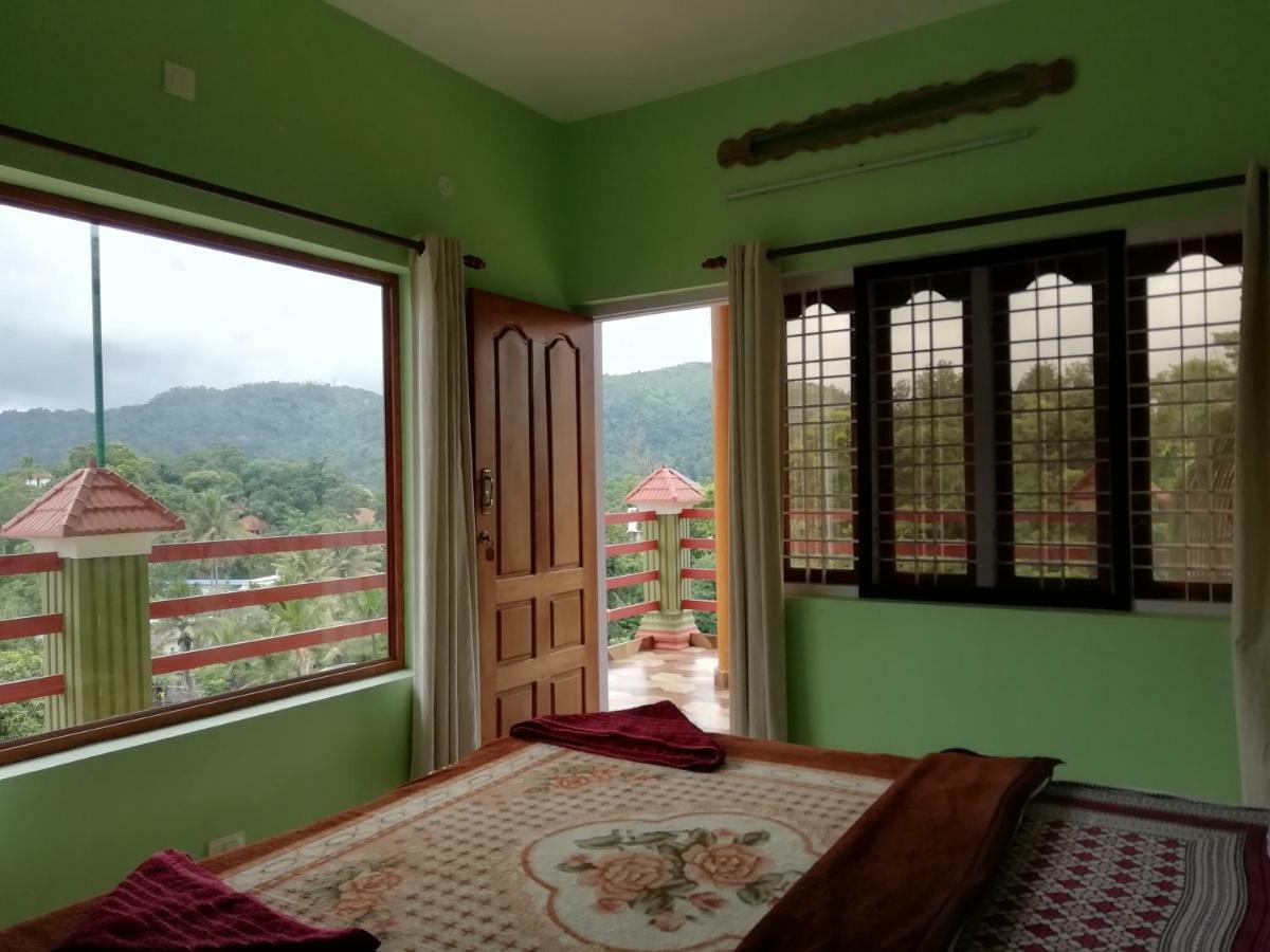 Panthalams Homestay تيكَدِيْ المظهر الخارجي الصورة