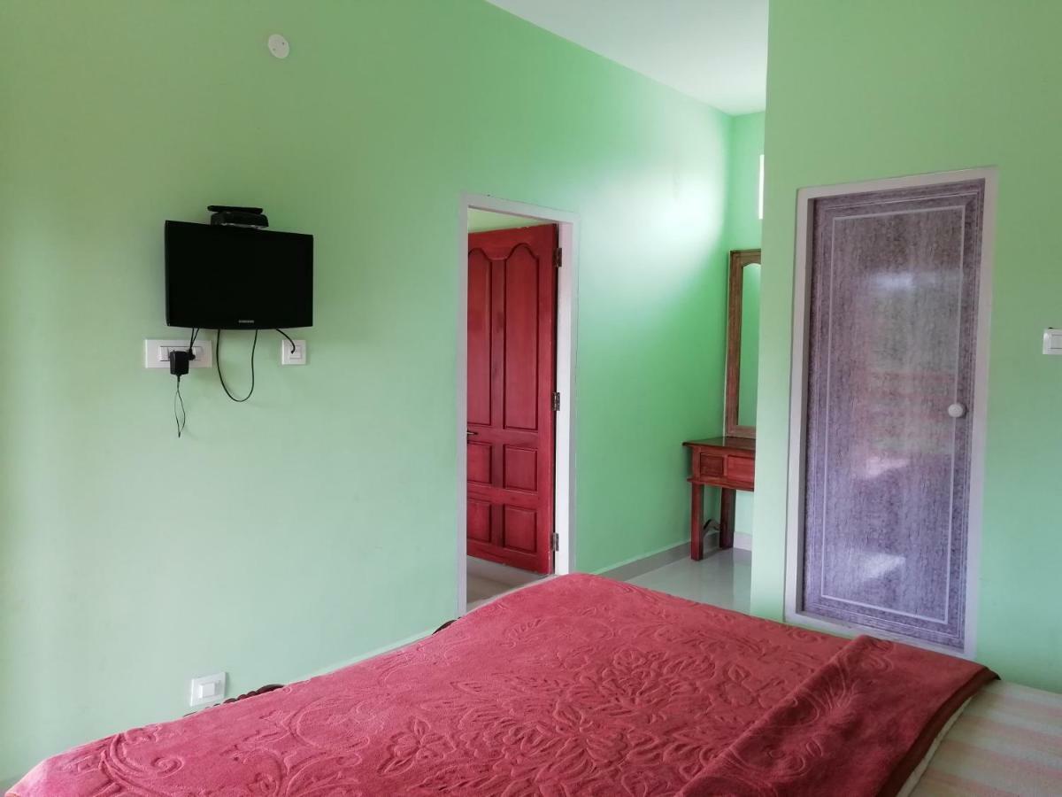 Panthalams Homestay تيكَدِيْ المظهر الخارجي الصورة